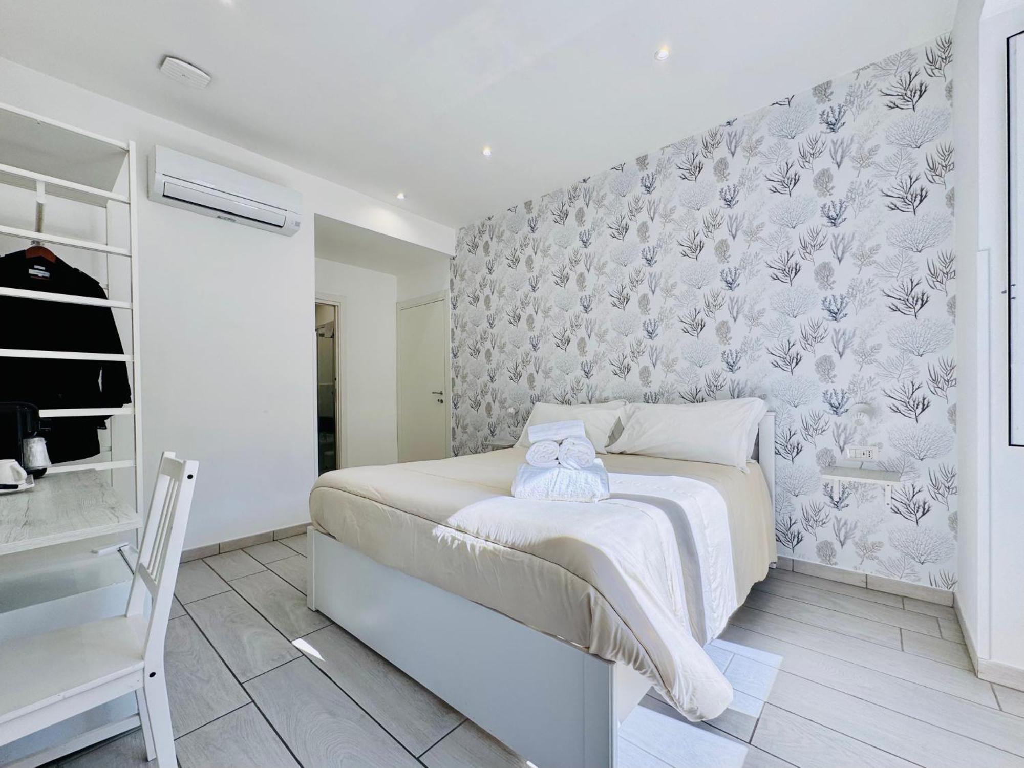 Yourhome - Blue Marina Rooms Półwysep Sorrentyński Zewnętrze zdjęcie