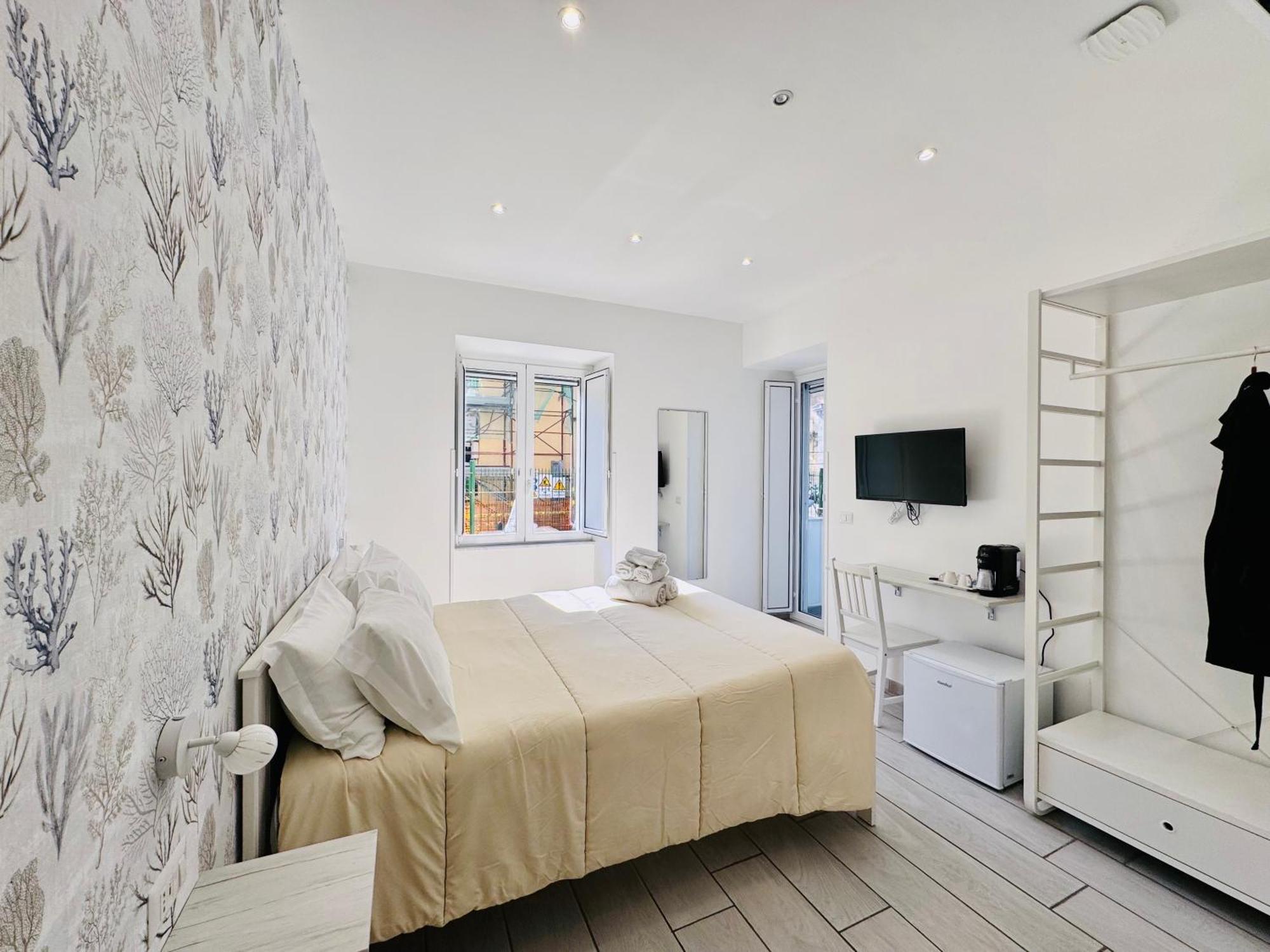 Yourhome - Blue Marina Rooms Półwysep Sorrentyński Zewnętrze zdjęcie